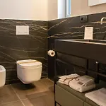 Mari Luxury And 4* Bari