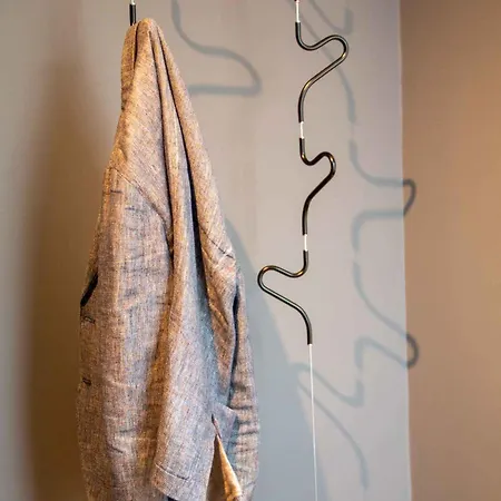 Mari Luxury And בארי