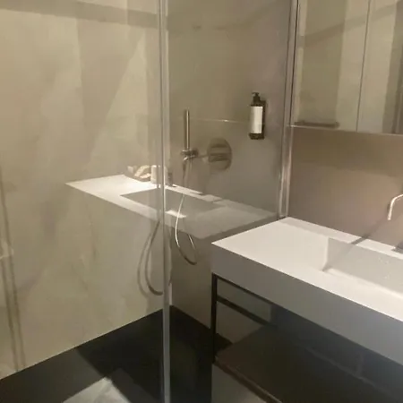 בית הארחה Mari Luxury And 4*