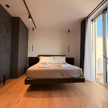 Πανσιόν Mari Luxury And 4*