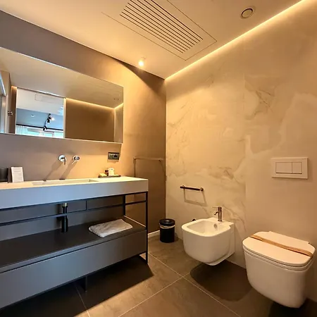 Mari Luxury And Πανσιόν Μπάρι