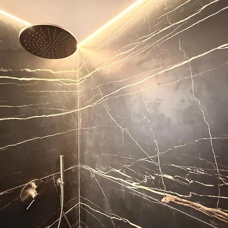 Mari Luxury And