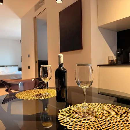 Mari Luxury And Πανσιόν