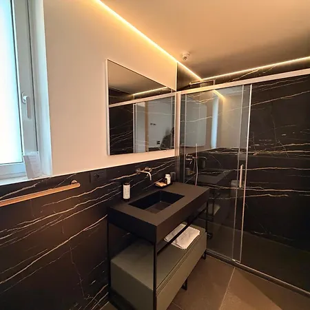Πανσιόν Mari Luxury And