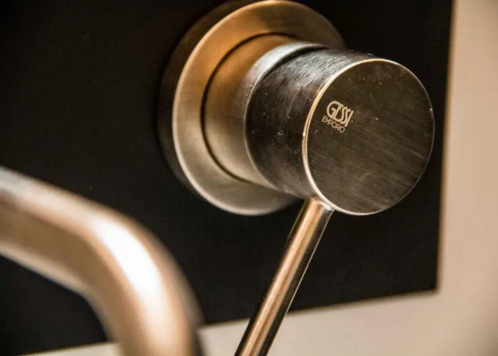 بيت ضيافة Mari Luxury And 4*