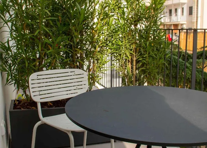 Mari Luxury And Gasthuis Bari