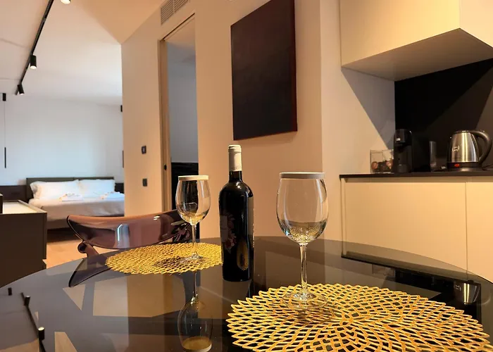 Mari Luxury And Gasthuis